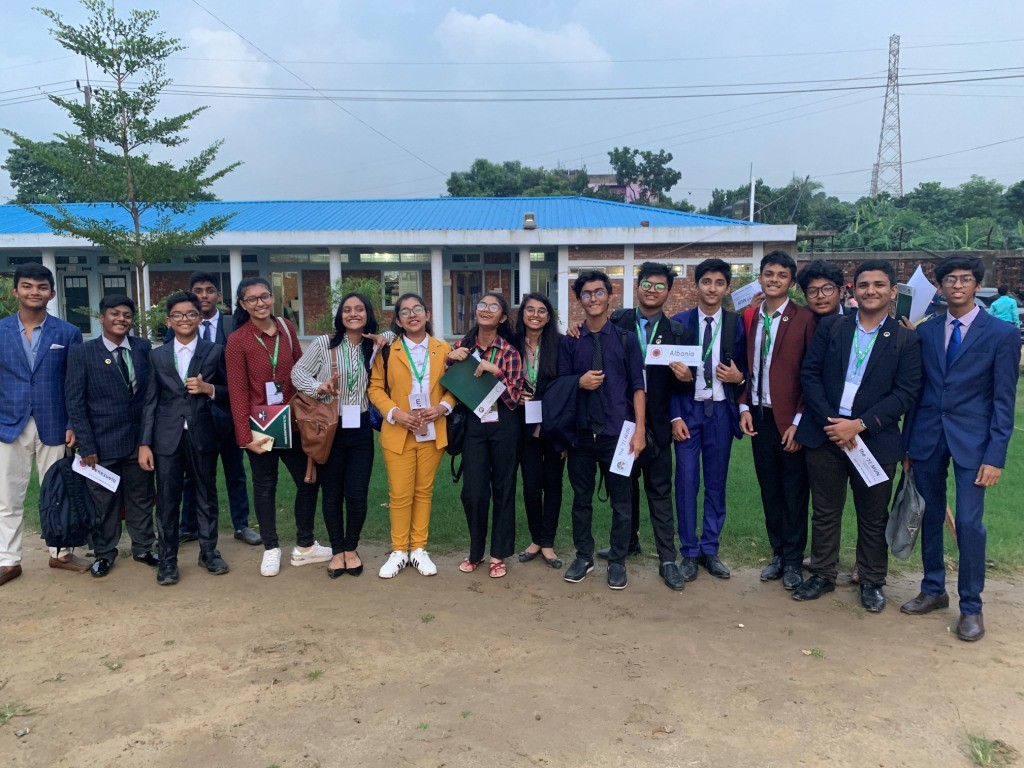 Home Chittagong Grammar School